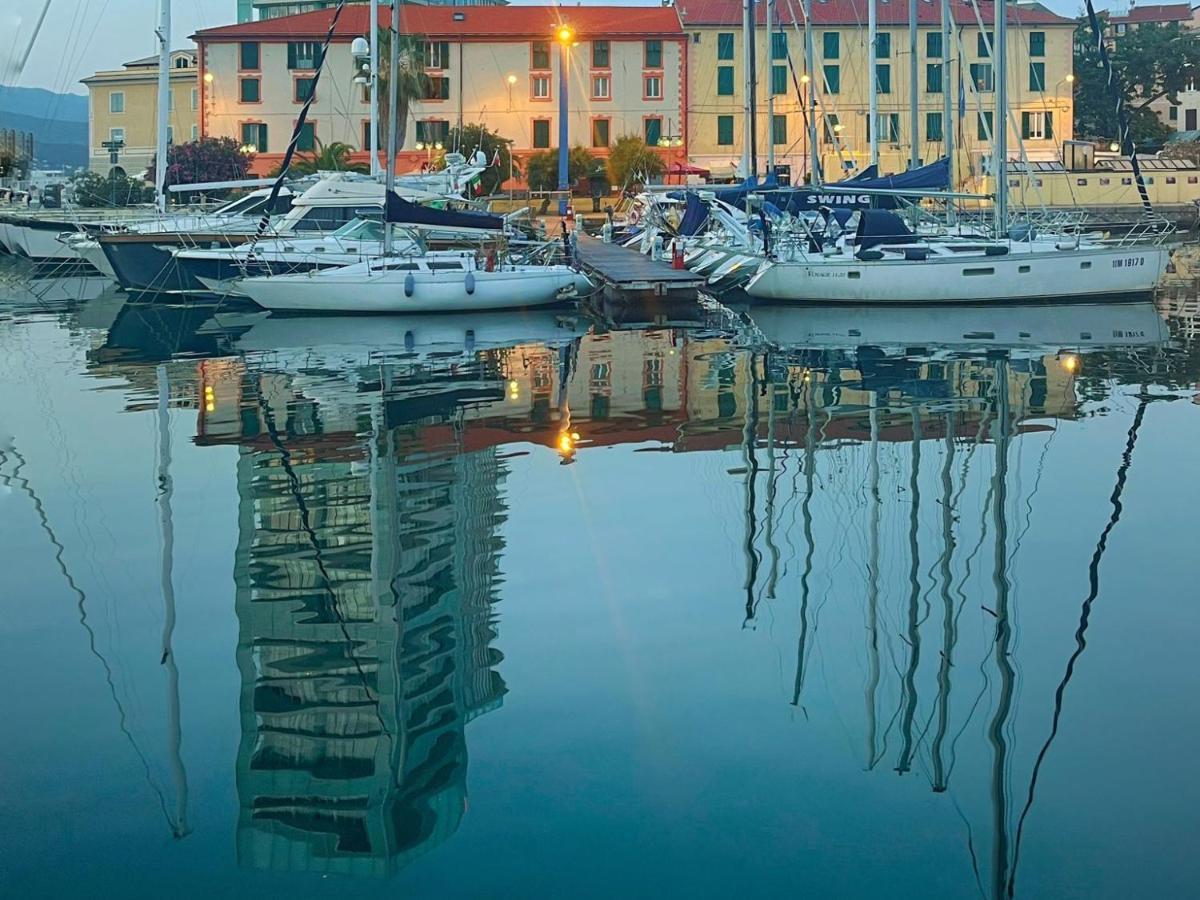 Апартаменты A Casa Di Pizz - Bilocale Con Parcheggio Privato Савона Экстерьер фото